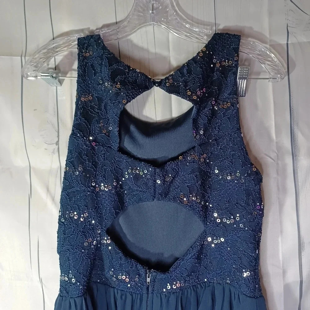 Speechless navy blue sleeveless formal night out fit & flare dress - Picture 8 of 11